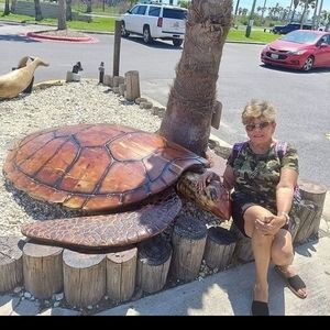 Meet your Posher, Sonia